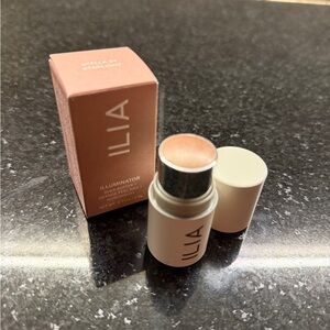 ILIA Illuminator in Stella by Starlight